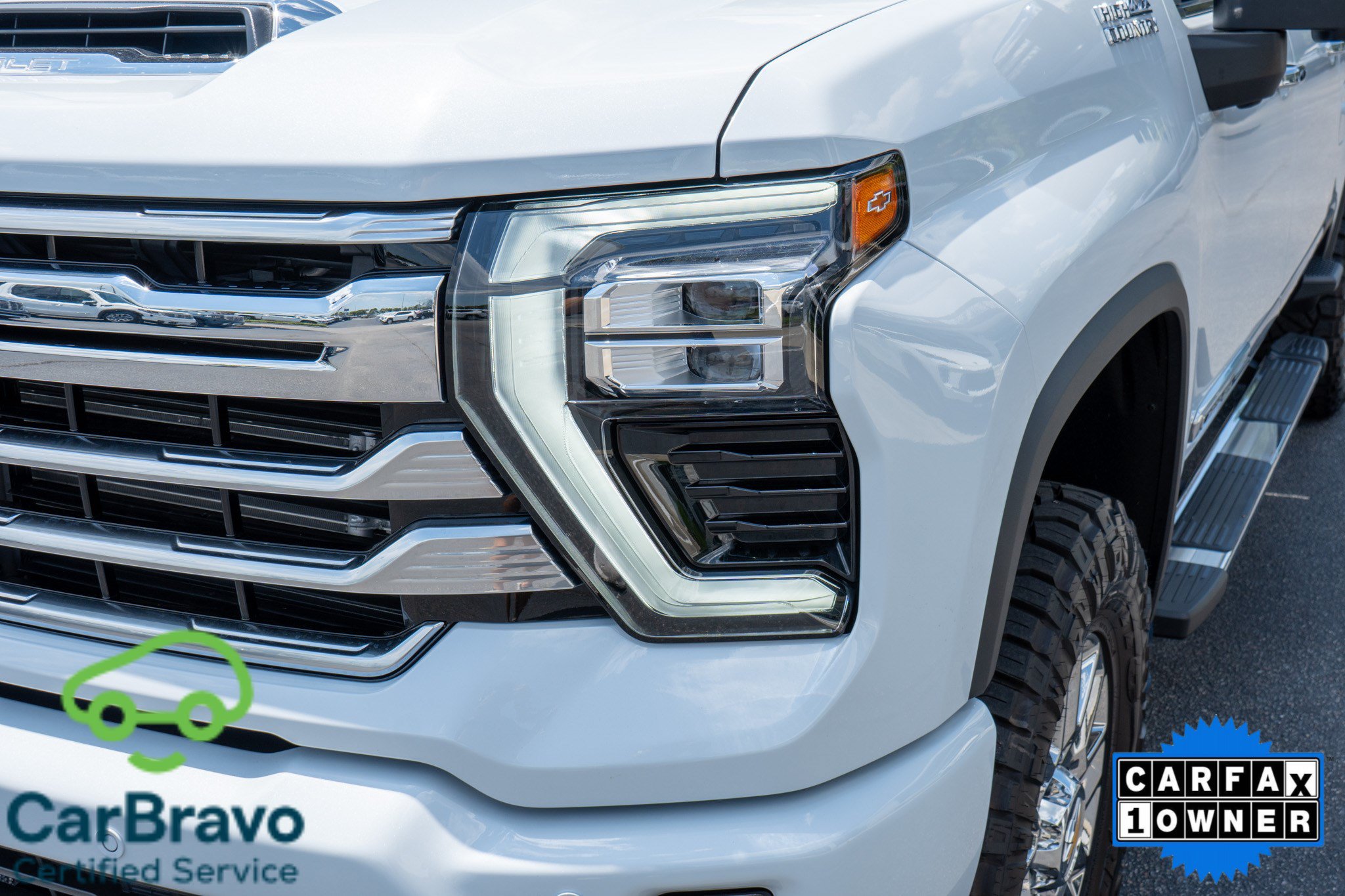 Used 2026 Chevrolet Silverado 2500 High Country w/ Technology Package AWD/4WD image 9