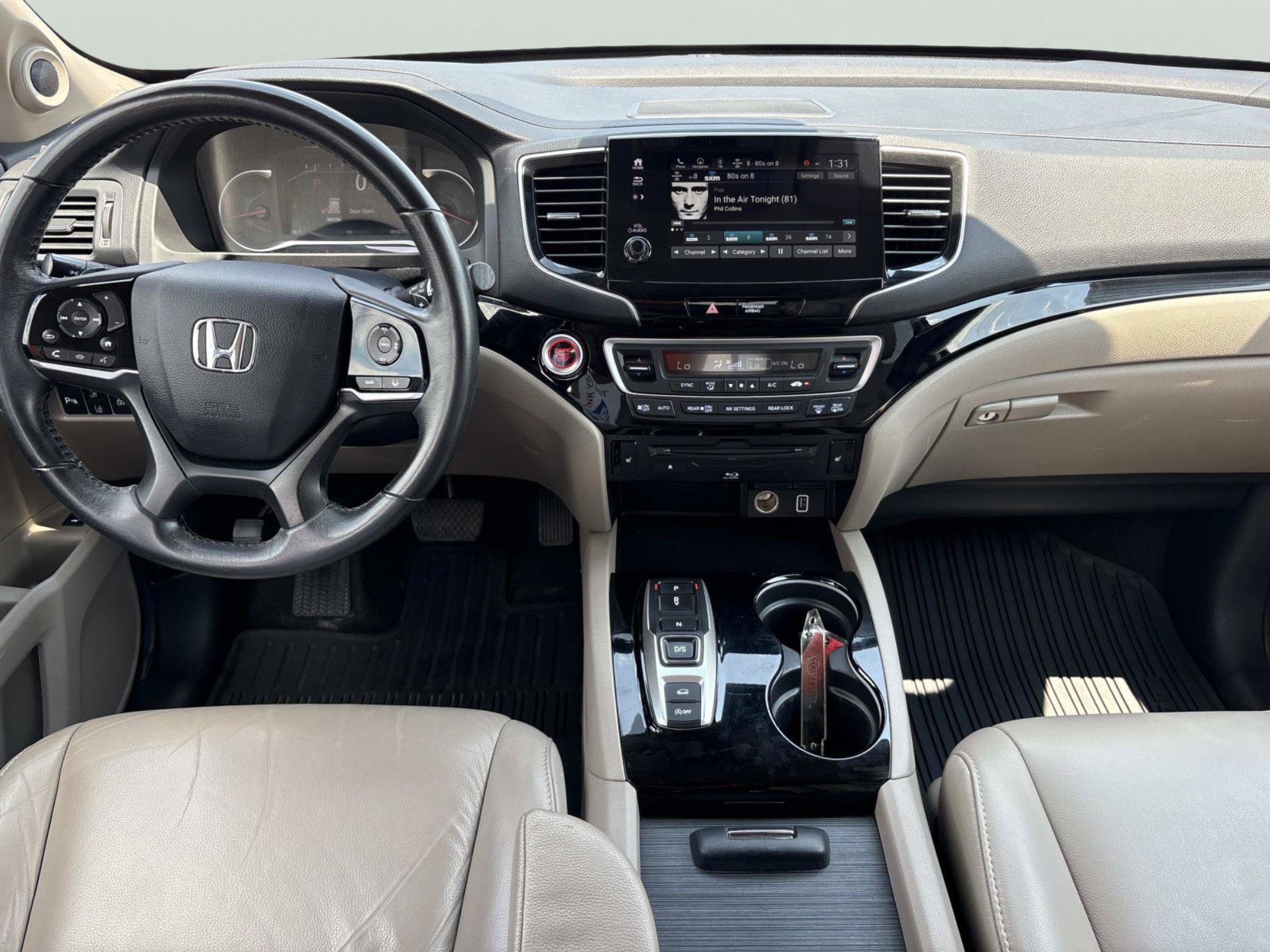 Used 2020 Honda Pilot Touring image 12