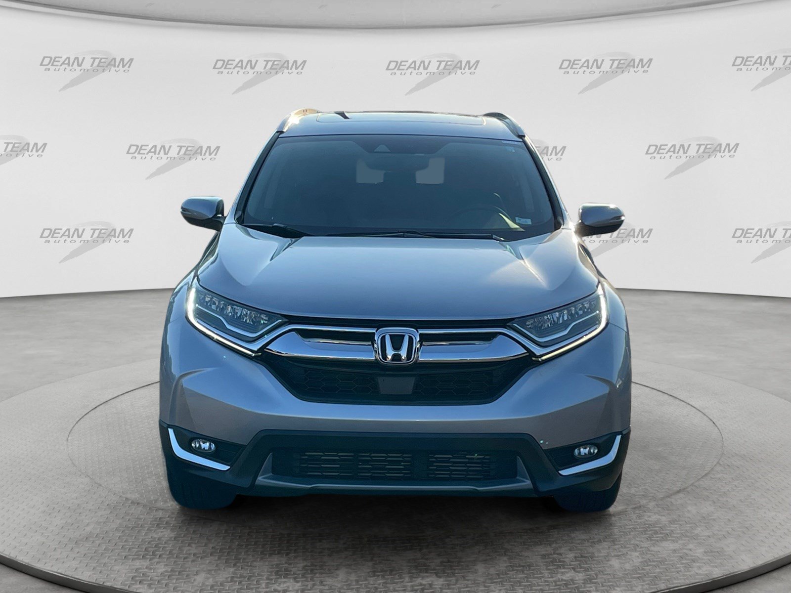 Used 2017 Honda CR-V Touring image 2