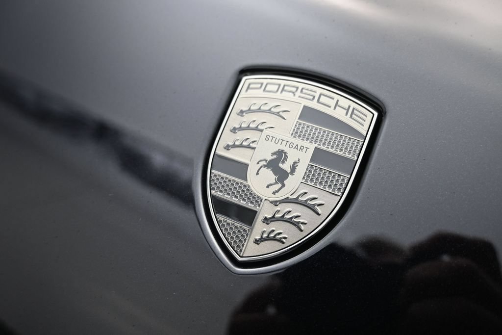 New 2026 Porsche Taycan Turbo S AWD/4WD image 21
