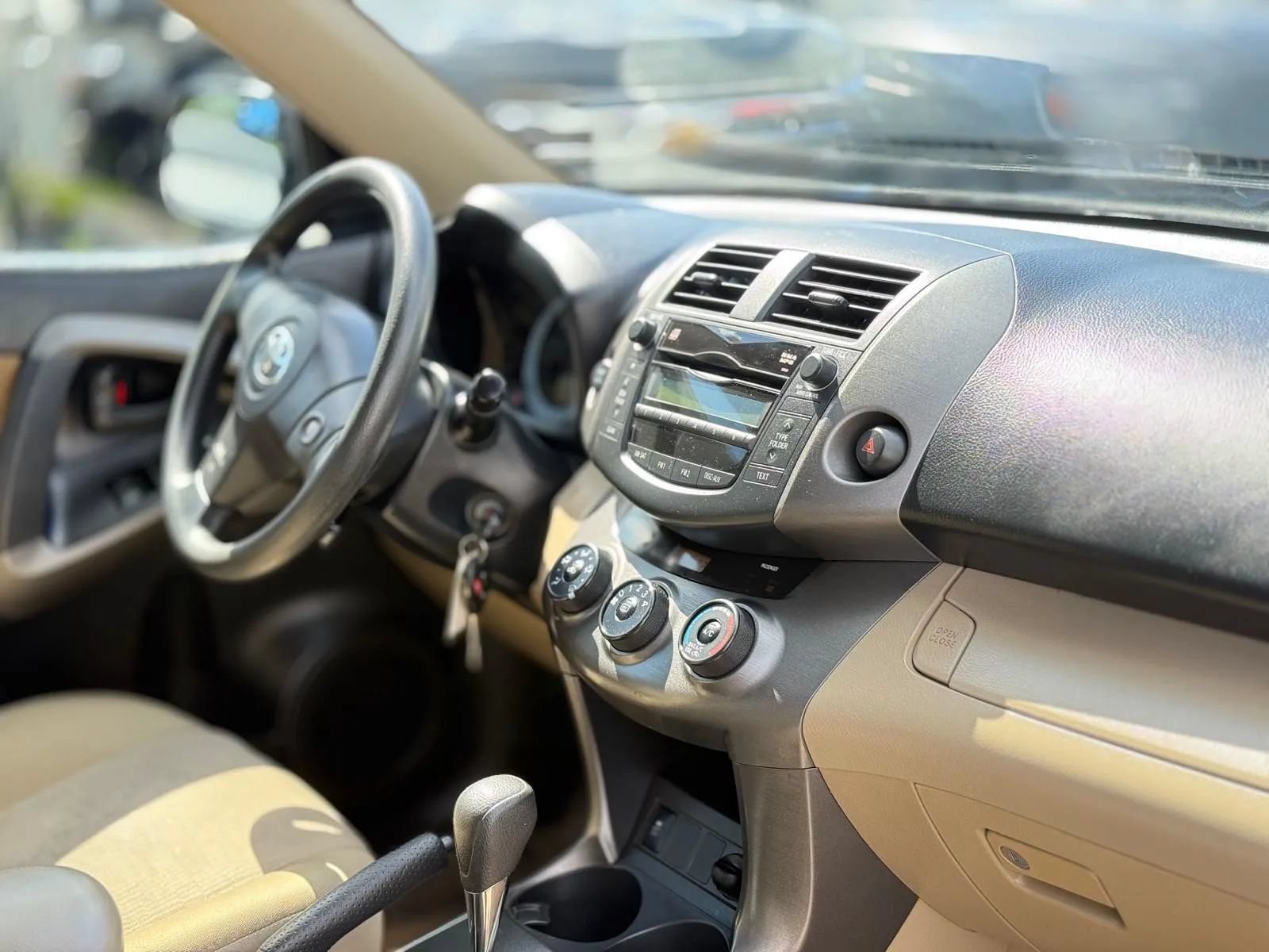 Used 2009 Toyota RAV4 4WD image 14