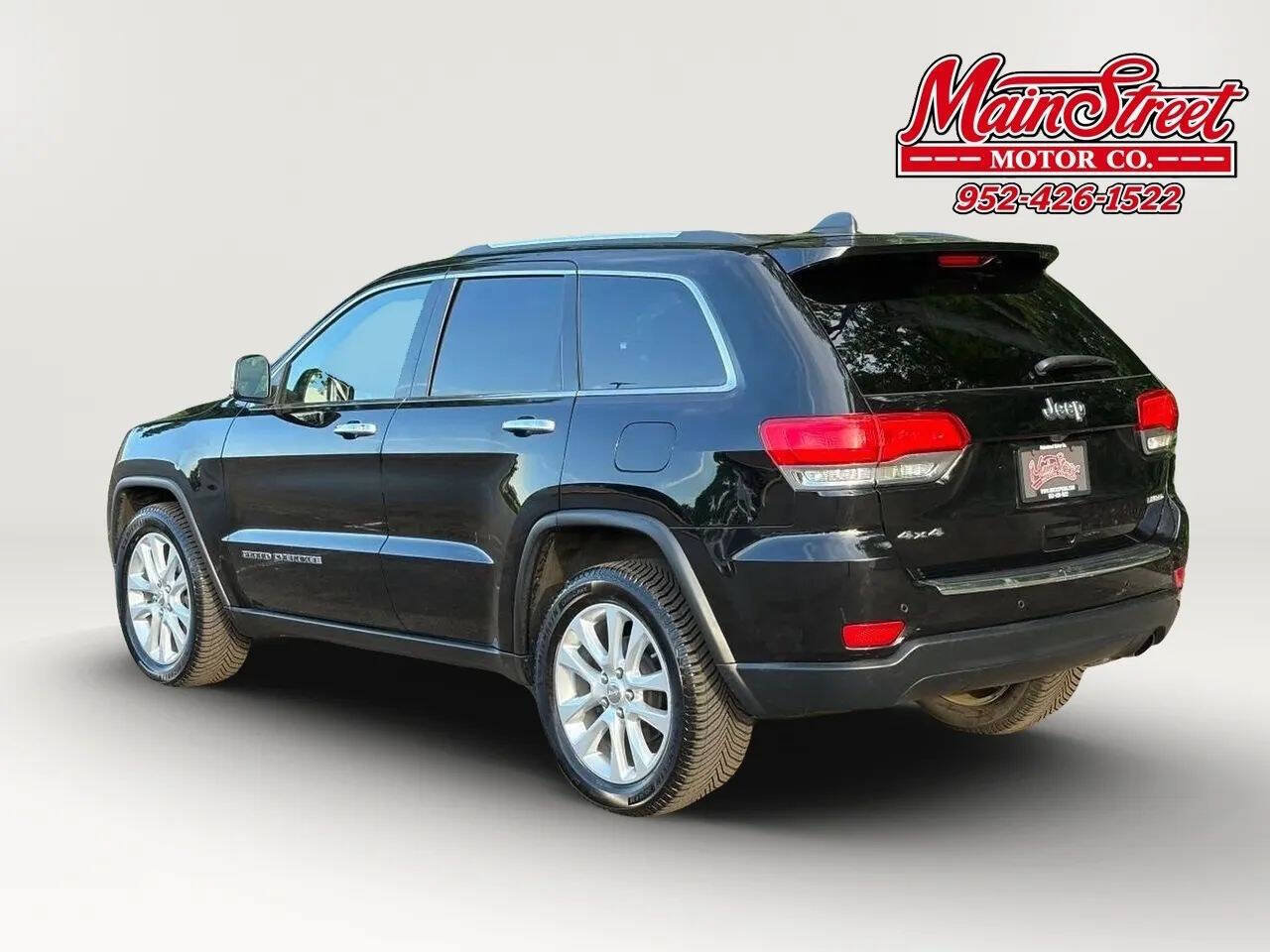 Used 2017 Jeep Grand Cherokee Limited w/ Luxury Group II AWD/4WD image 5