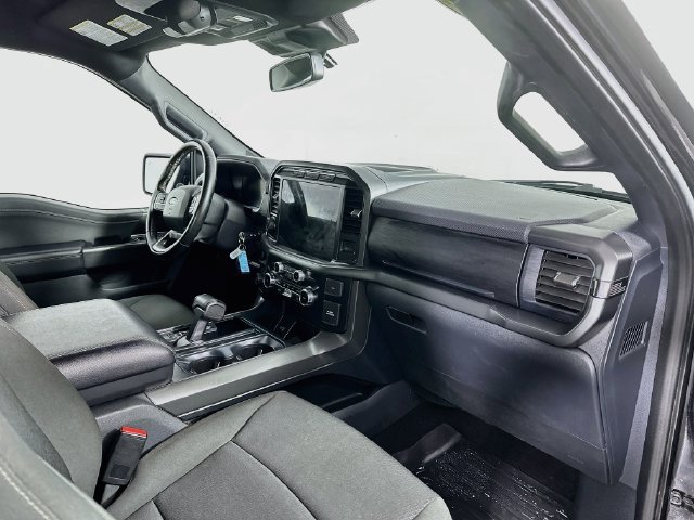 Used 2024 Ford F150 XLT w/ XLT Black Appearance Package AWD/4WD image 27