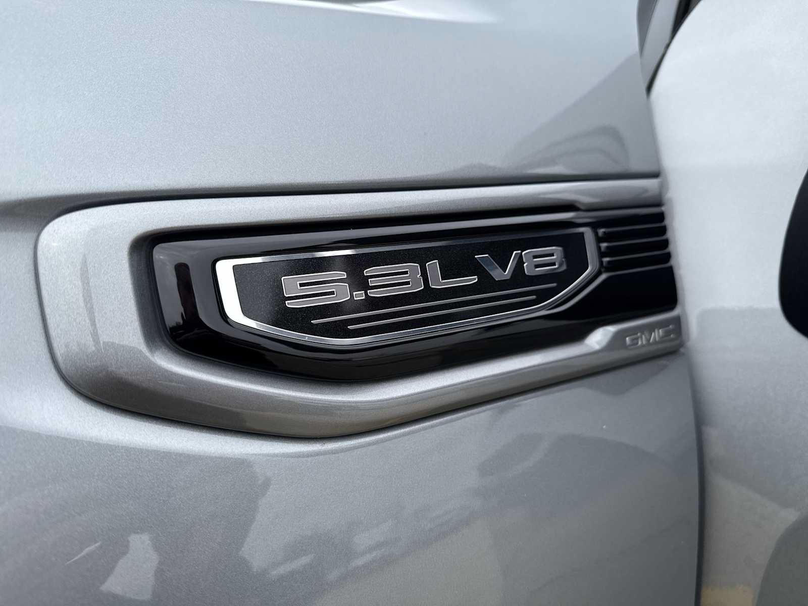 New 2025 GMC Sierra 1500 Elevation w/ Elevation Premium Package AWD/4WD image 17