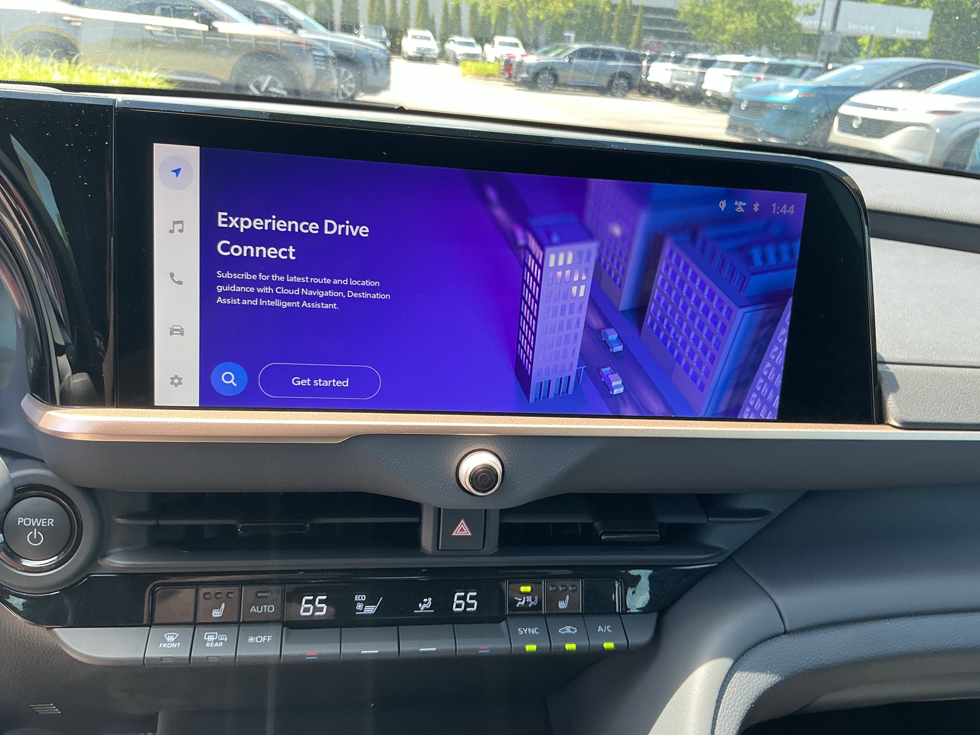 Used 2024 Toyota Crown XLE AWD/4WD image 17