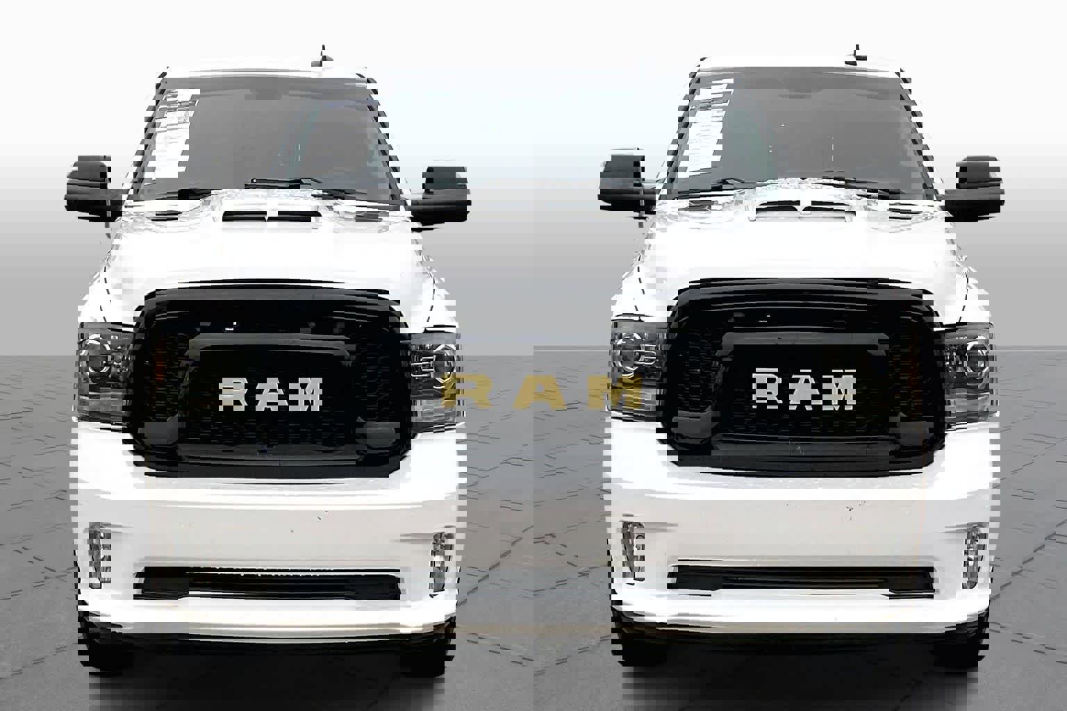 Used 2018 RAM 1500 Sport image 3