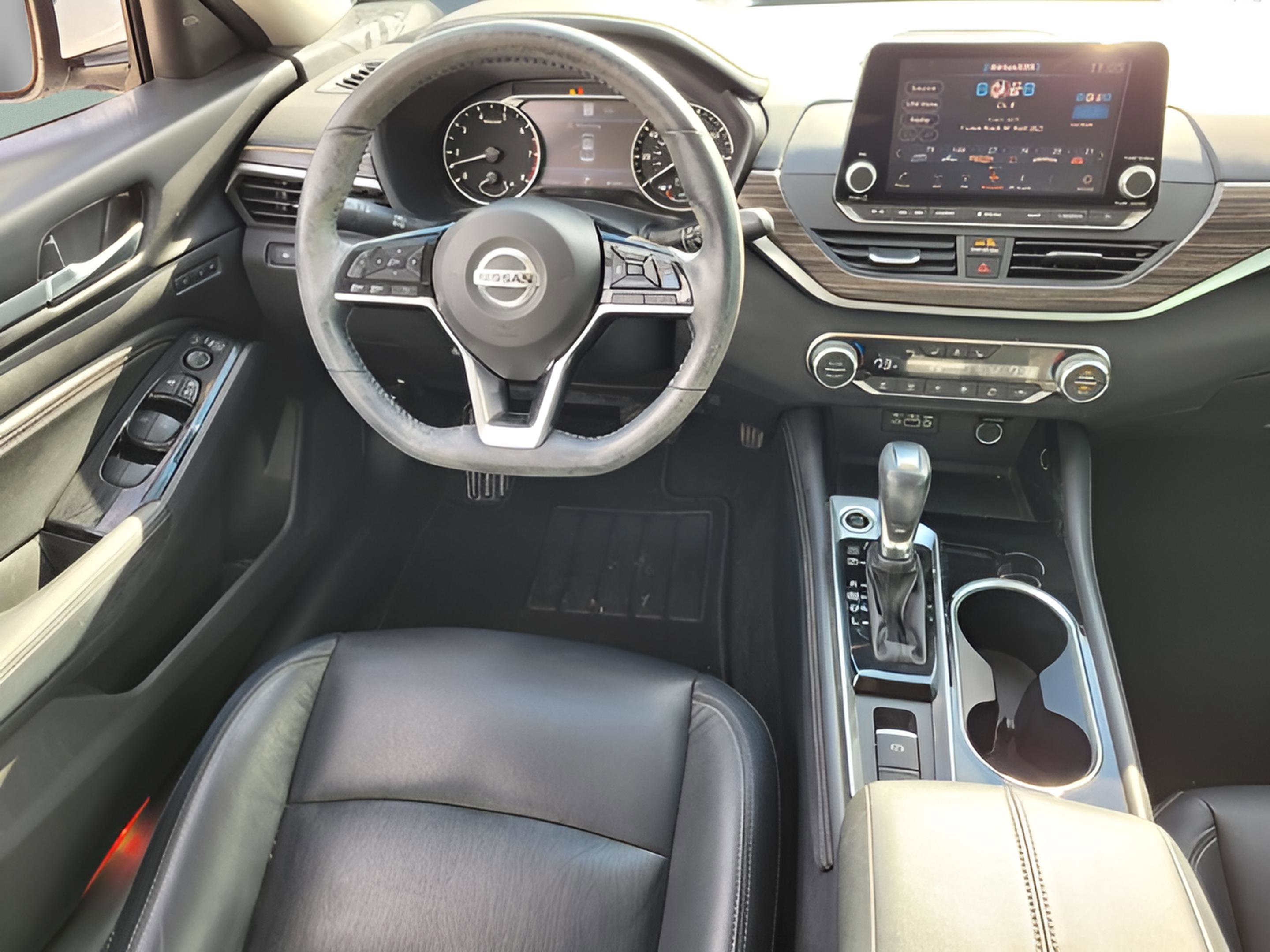 Used 2020 Nissan Altima 2.5 Platinum image 8
