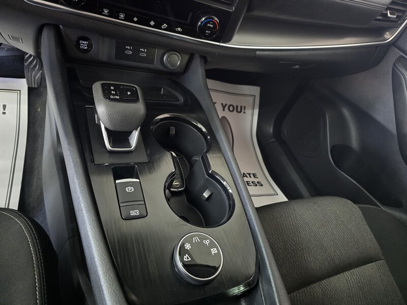 Used 2026 Nissan Rogue SV AWD/4WD image 22