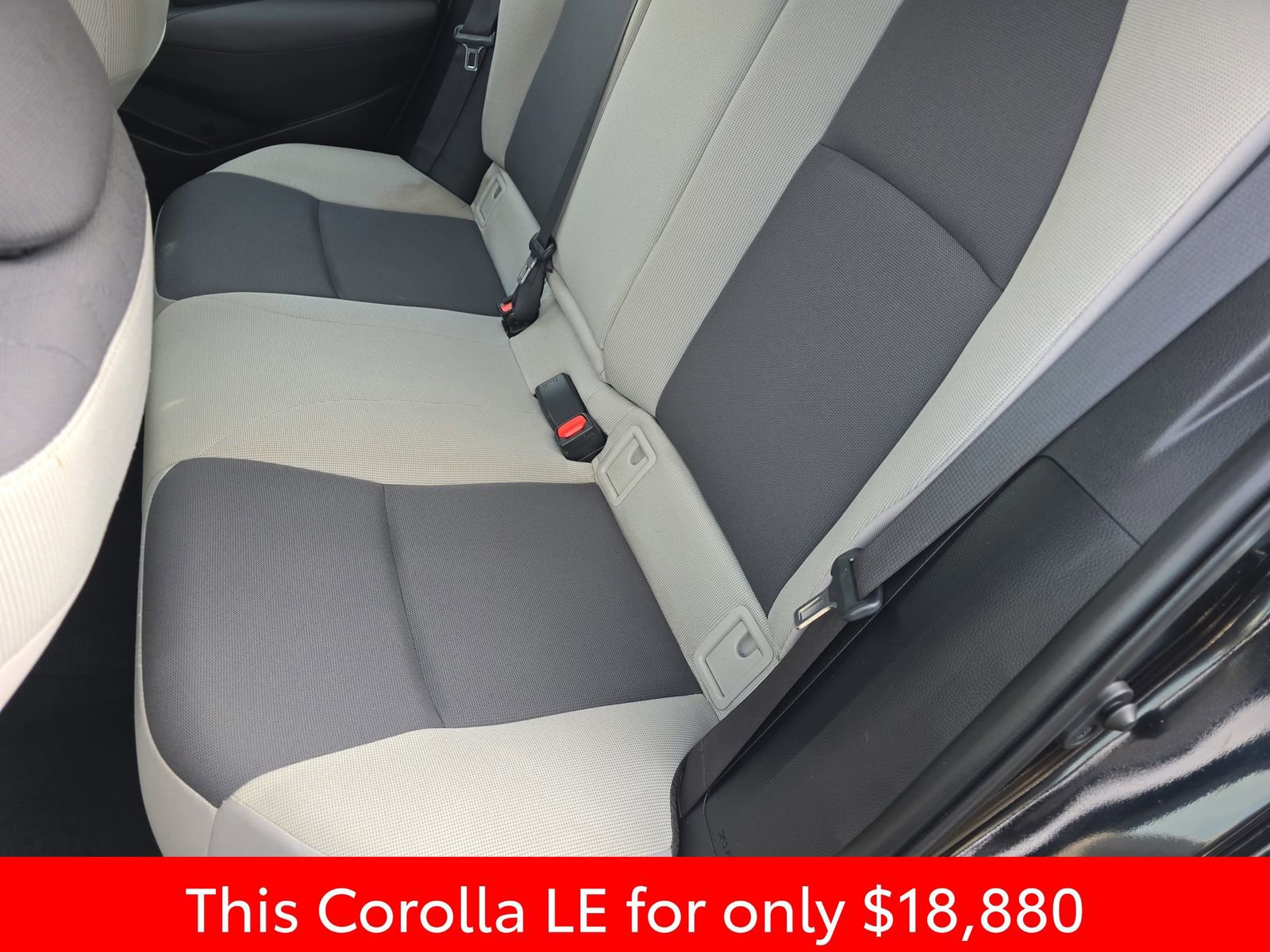 Used 2024 Toyota Corolla LE image 19