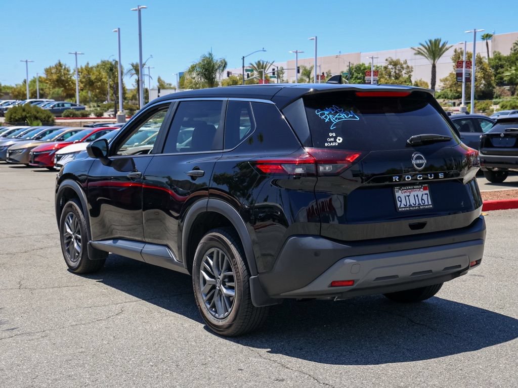 Used 2023 Nissan Rogue S FWD image 6