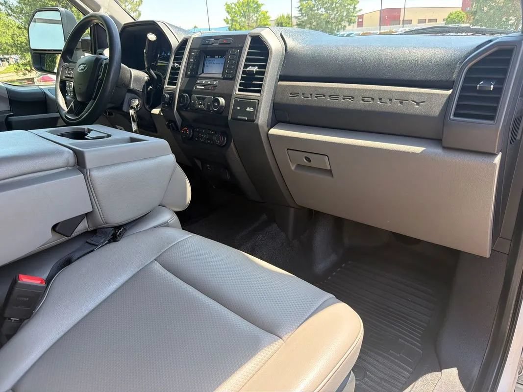 Used 2021 Ford F250 XL w/ Power Equipment Group AWD/4WD image 91