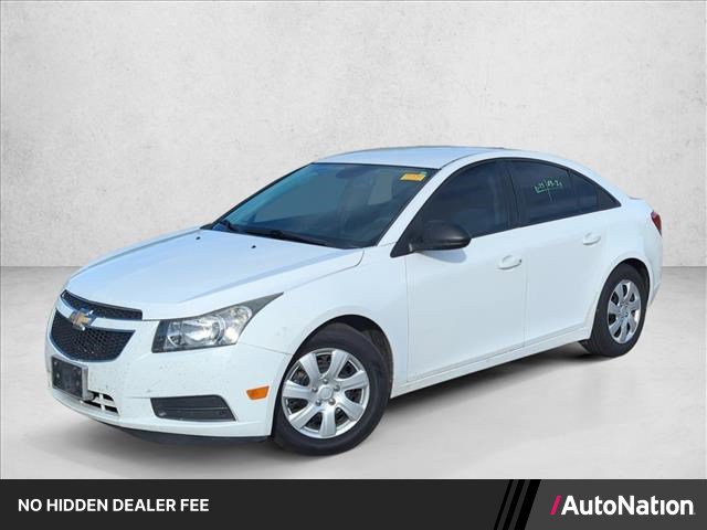 Used 2014 Chevrolet Cruze LS FWD image 1