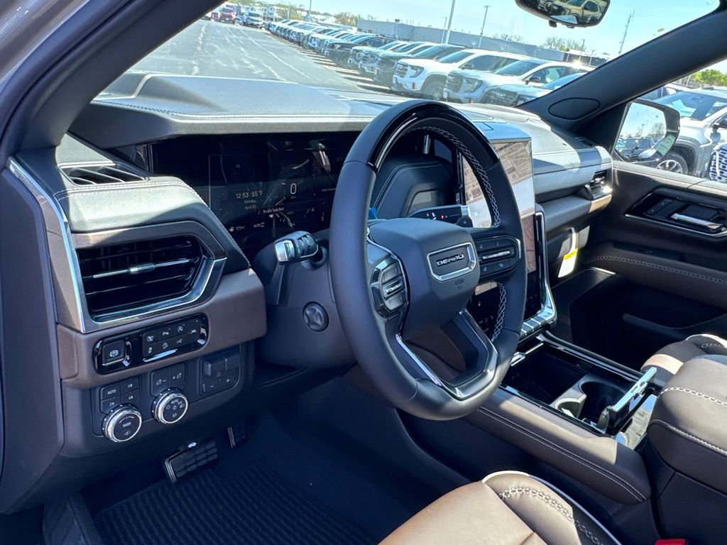 New 2026 GMC Yukon XL Denali Ultimate AWD/4WD image 19
