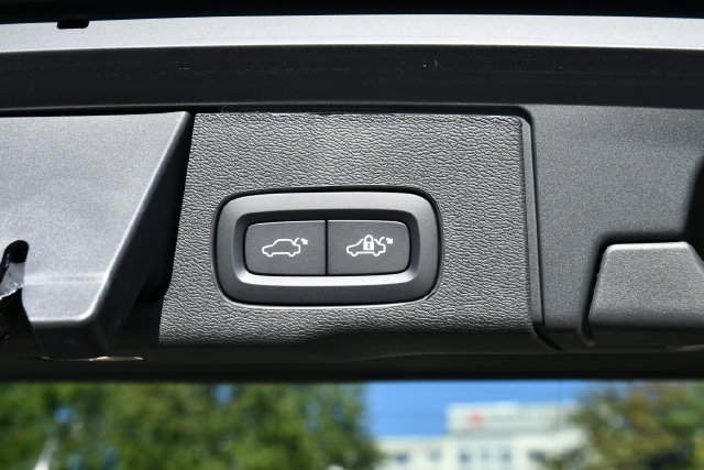 New 2027 Volvo XC60 B5 Ultra AWD/4WD image 30