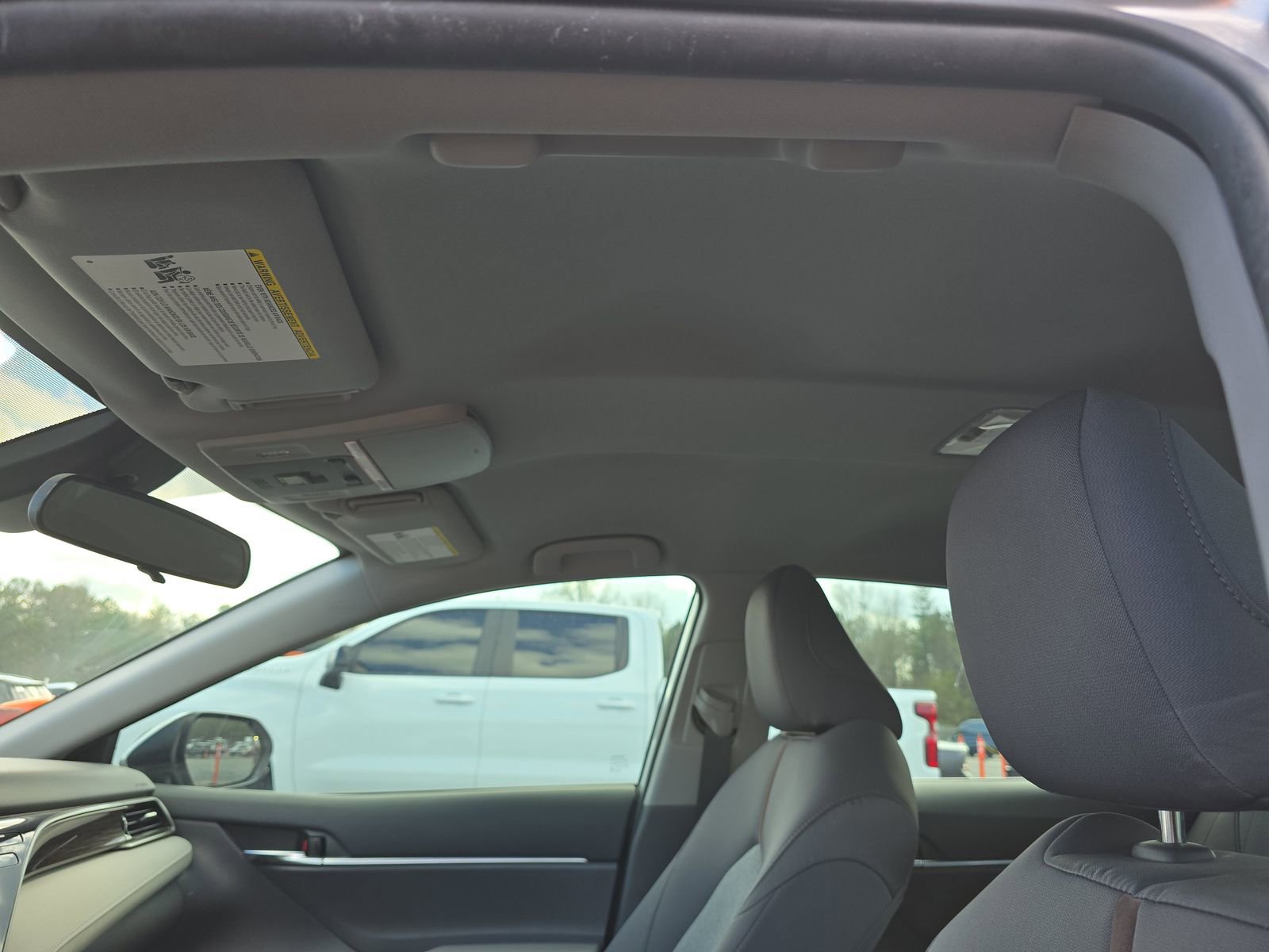 Used 2020 Toyota Camry LE image 20