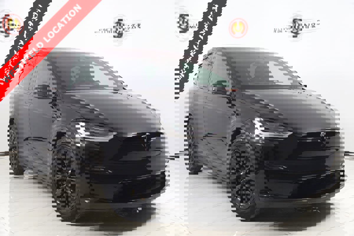 Used 2022 Tesla Model X image 1