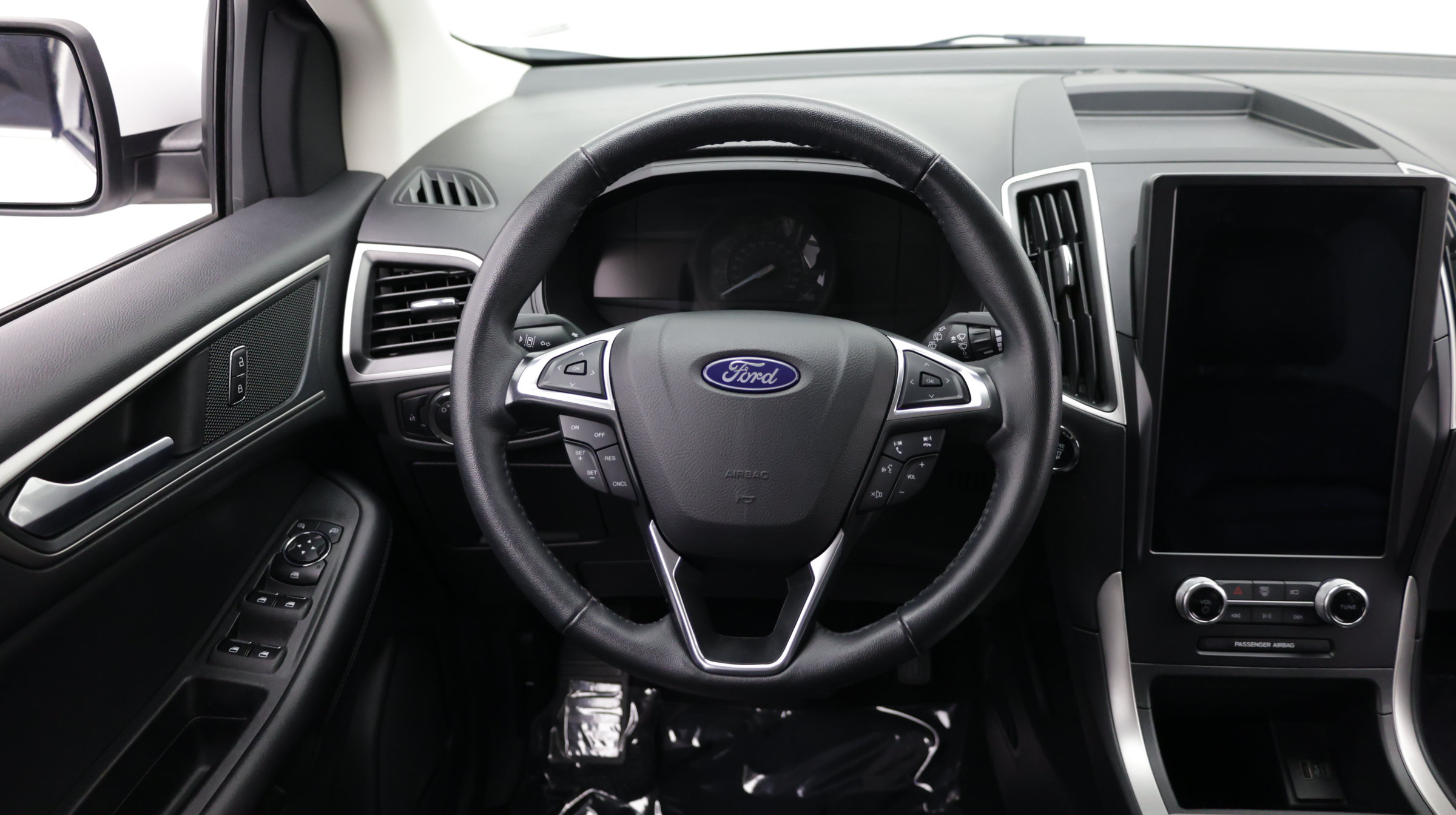 Used 2024 Ford Edge SEL AWD/4WD image 29