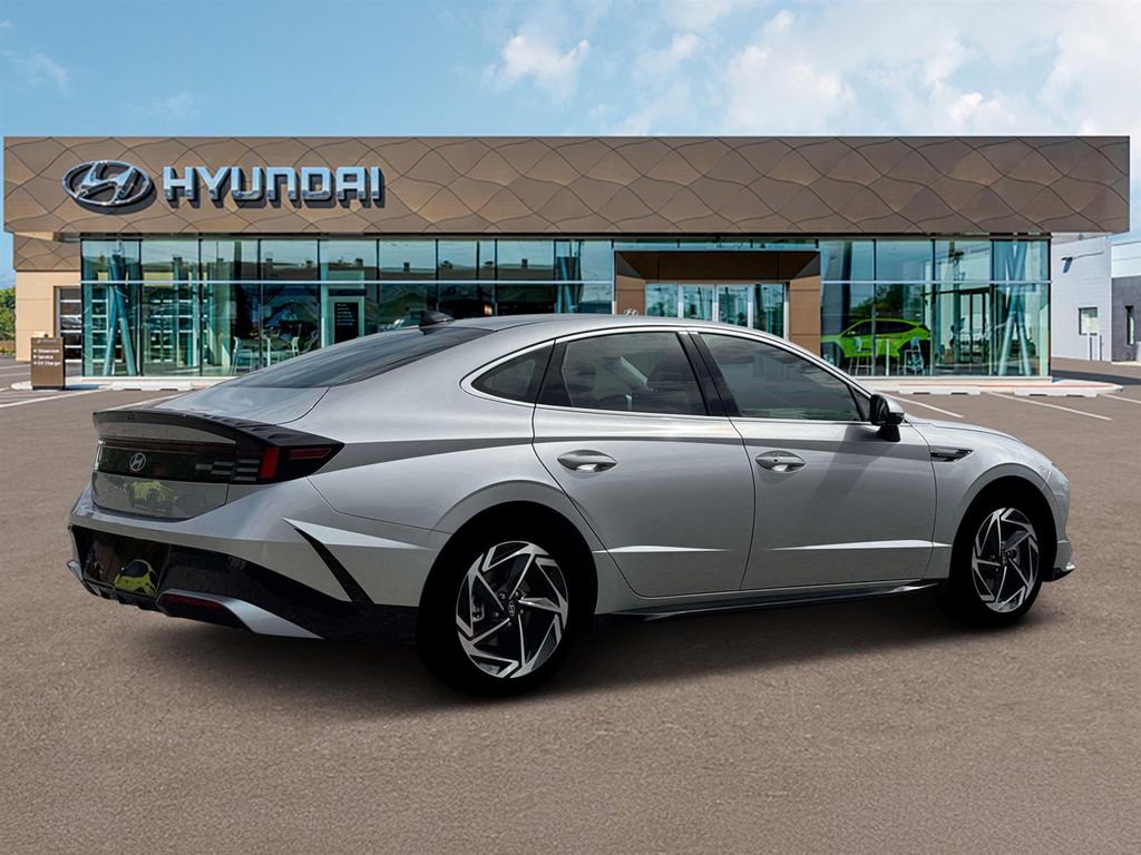 New 2026 Hyundai Sonata SEL FWD image 9