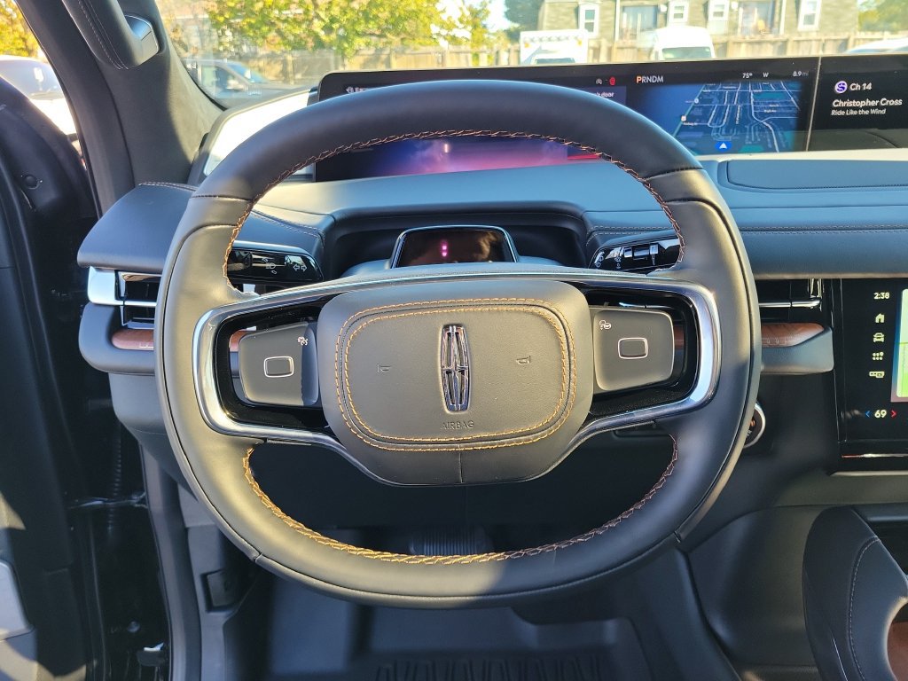 New 2027 Lincoln Navigator L Black Label AWD/4WD image 24