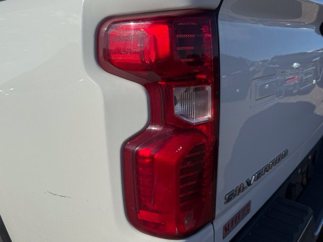 Used 2024 Chevrolet Silverado 2500 LT AWD/4WD image 14