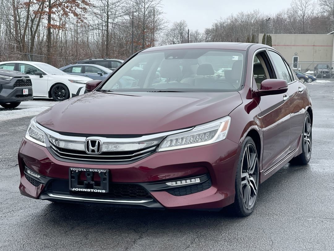 Used 2016 Honda Accord Touring image 13
