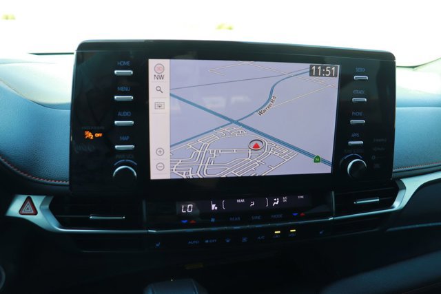 Used 2022 Toyota Sienna XSE w/ XSE Plus Package image 16