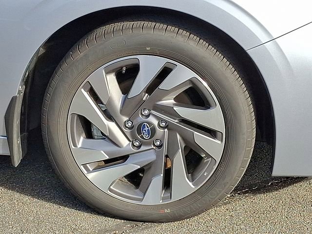 Used 2025 Subaru Legacy Limited image 8