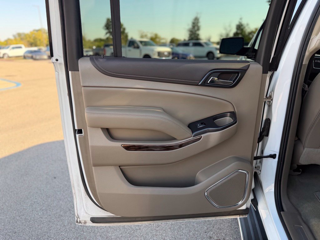 Used 2018 GMC Yukon XL SLT w/ Open Road Package AWD/4WD image 24
