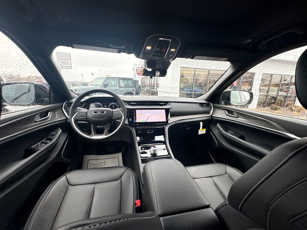 New 2026 Jeep Grand Cherokee L Limited w/ Limited Altitude Package image 12