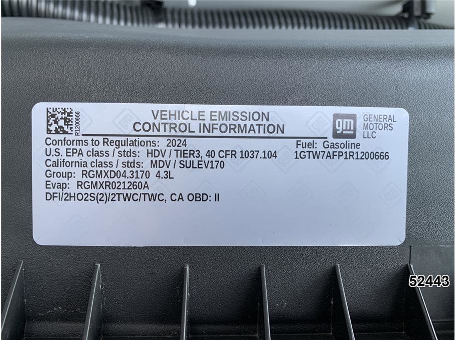 Used 2024 GMC Savana 2500 w/ Driver Convenience Package image 18