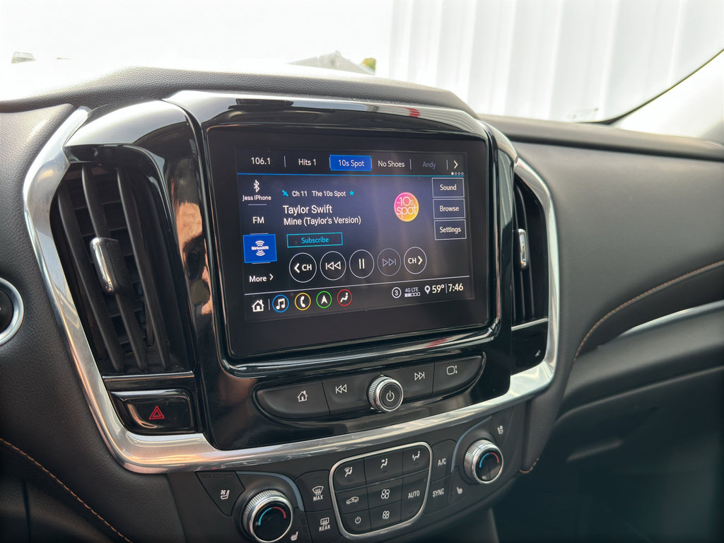 Used 2020 Chevrolet Traverse Premier w/ Redline Edition AWD/4WD image 12