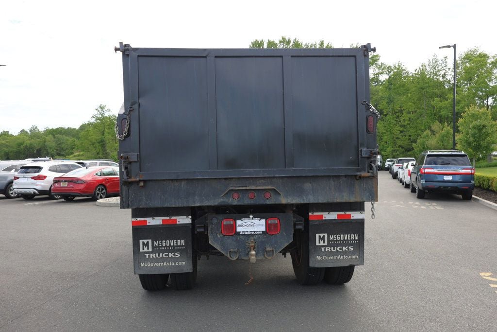 Used 2022 Ford F650 2WD Regular Cab Super Duty image 4