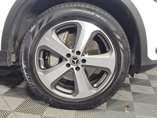 Used 2019 Mercedes-Benz GLC 300 4MATIC image 11