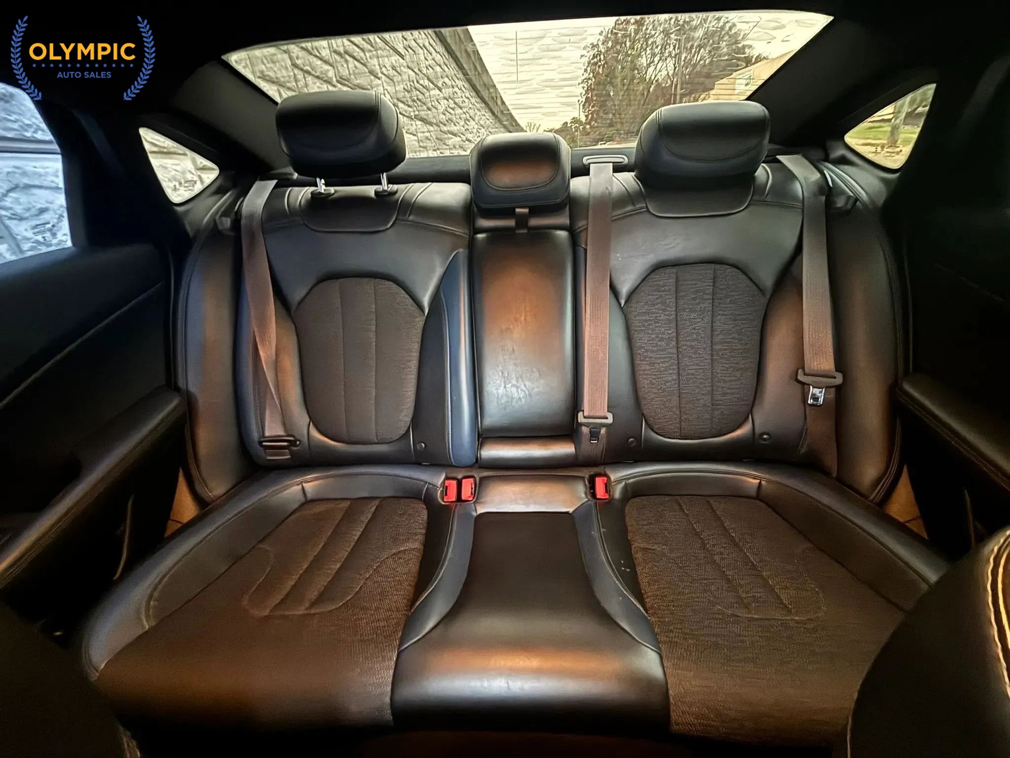 Used 2015 Chrysler 200 S FWD image 40