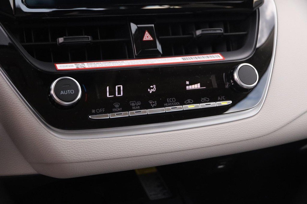 New 2026 Toyota Corolla LE FWD image 18