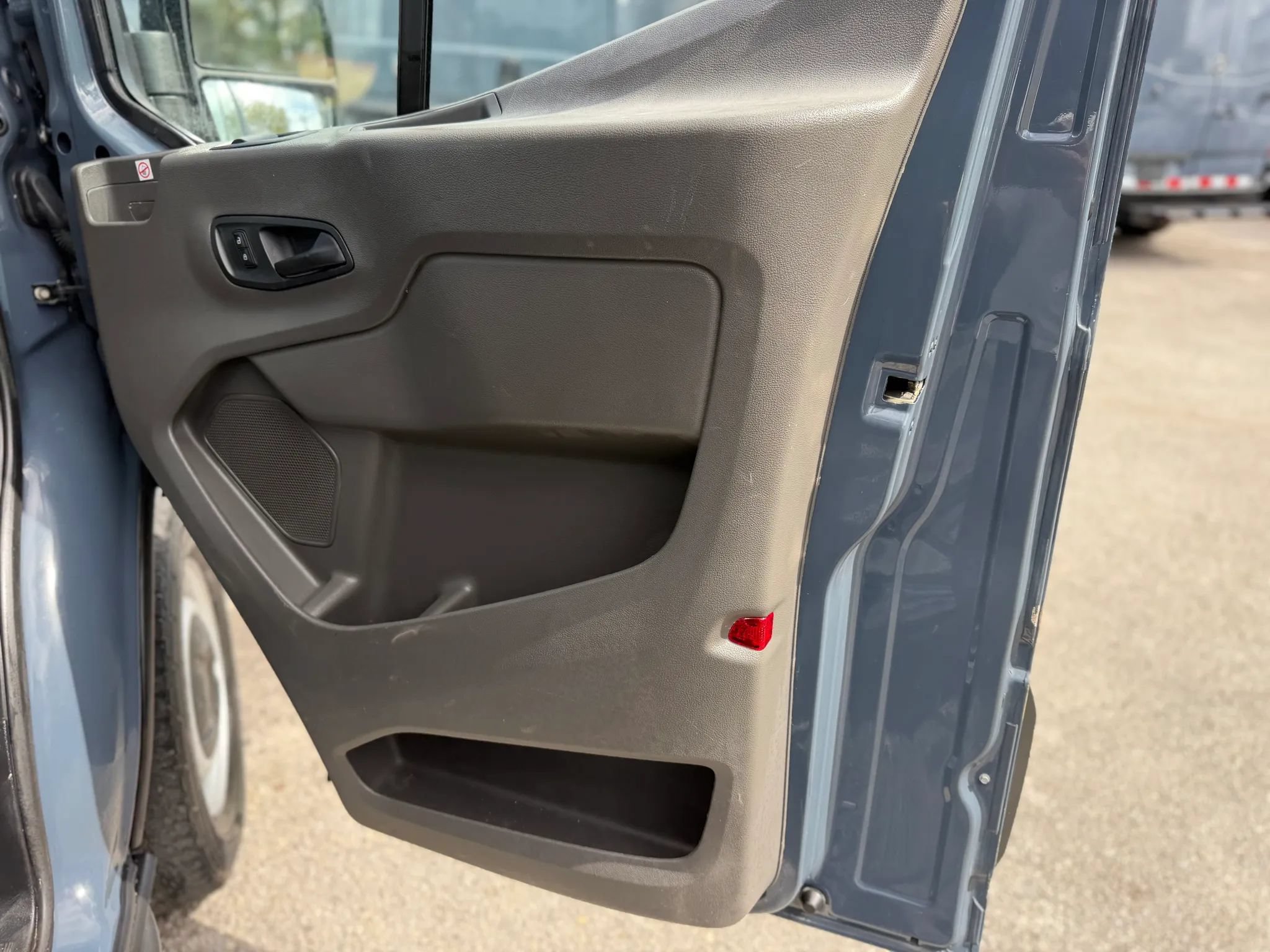 Used 2020 Ford Transit 250 148 High Roof Extended RWD image 16