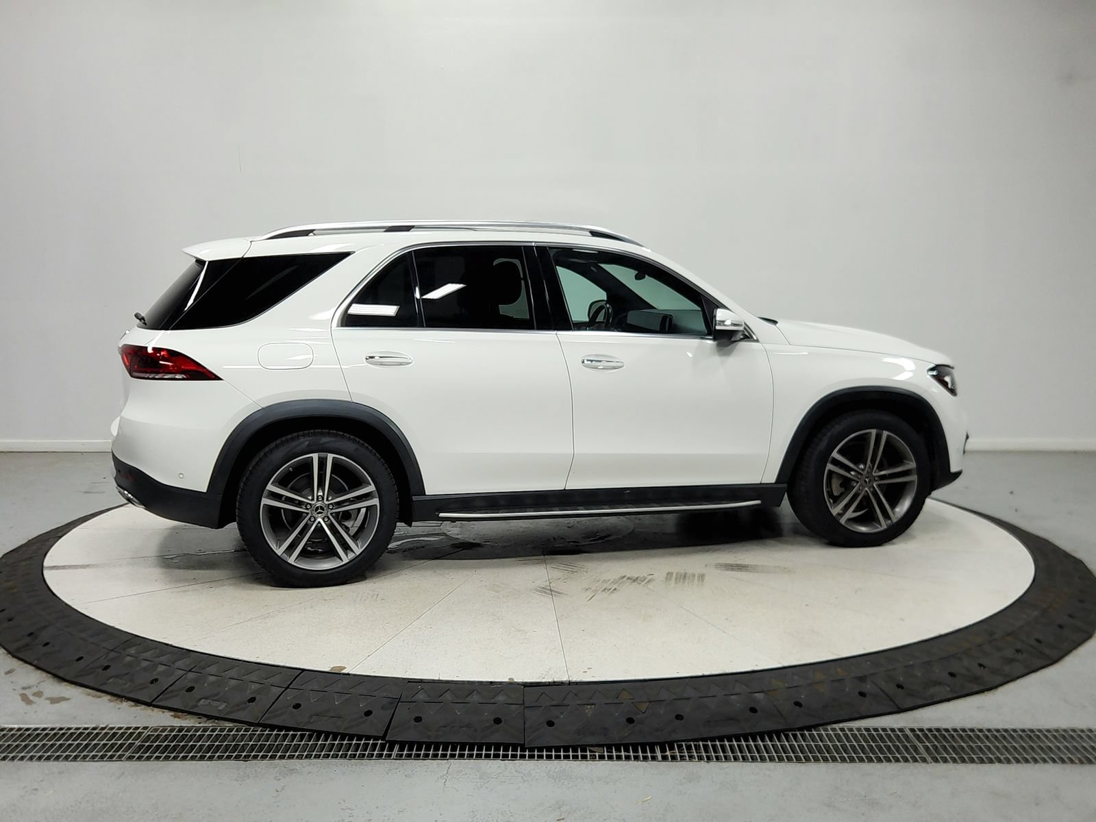 Used 2022 Mercedes-Benz GLE 350 image 9