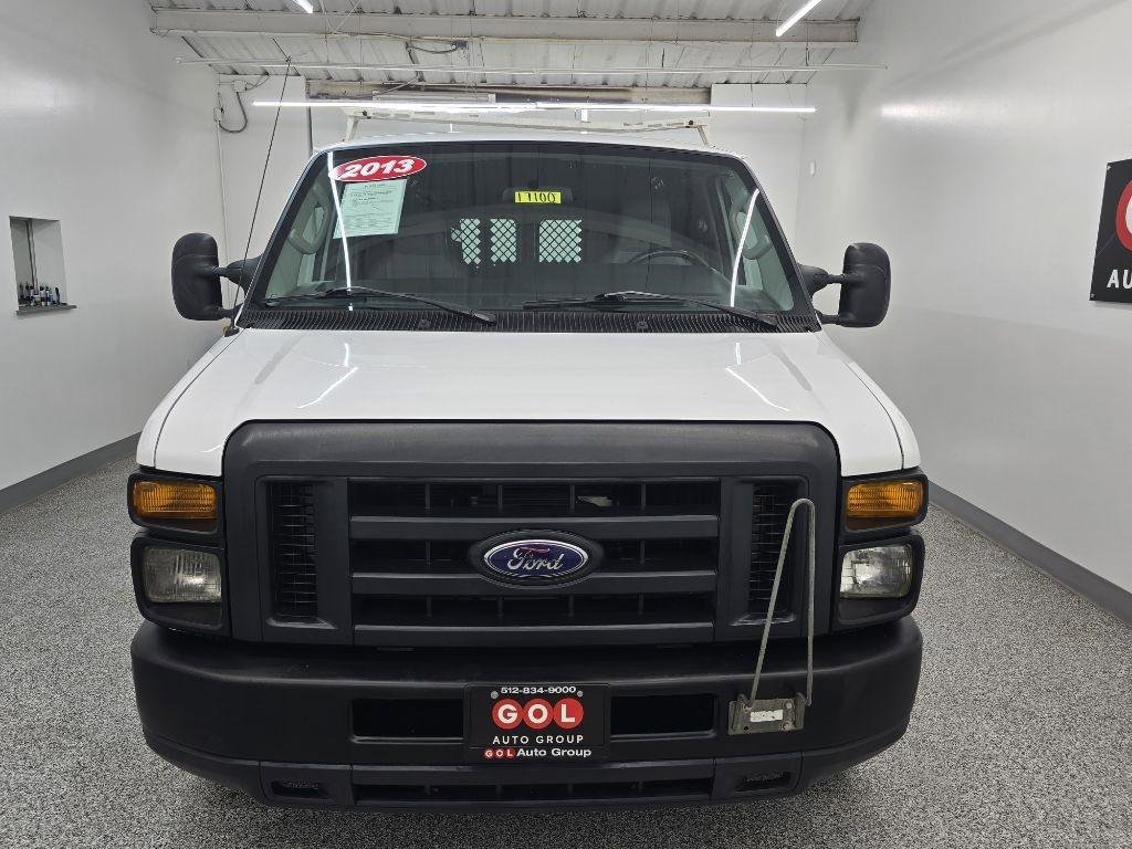 Used 2013 Ford E-150 and Econoline 150 RWD image 4