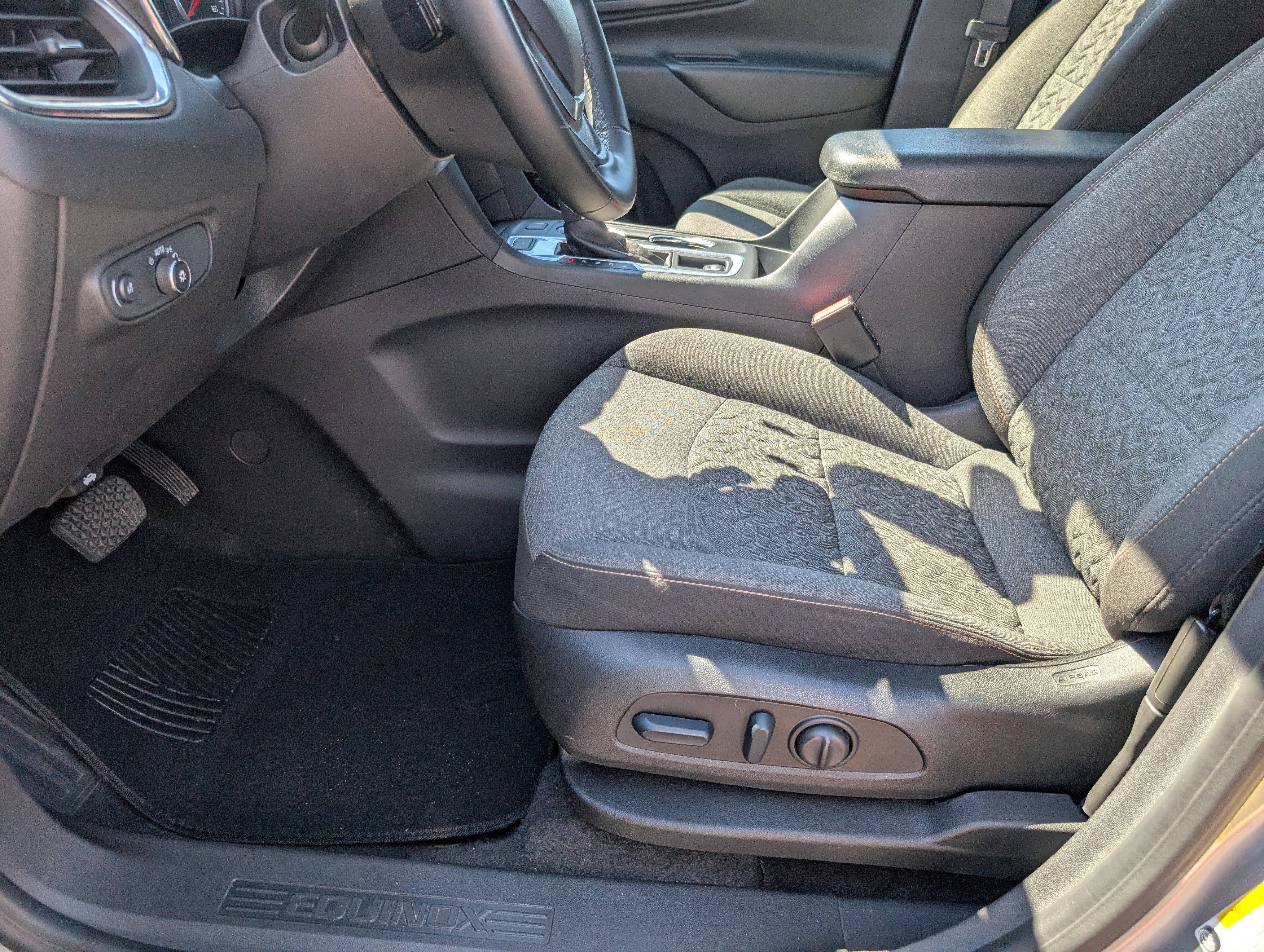 Used 2024 Chevrolet Equinox LT AWD/4WD image 14
