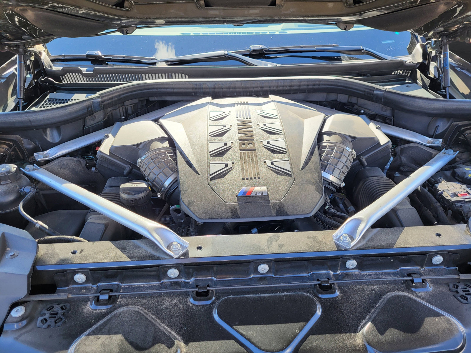 Used 2025 BMW X7 M60i image 11