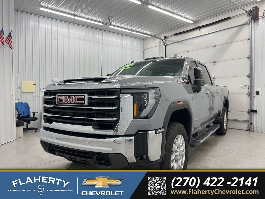 Used 2024 GMC Sierra 2500 SLT w/ SLT Premium Package image 6