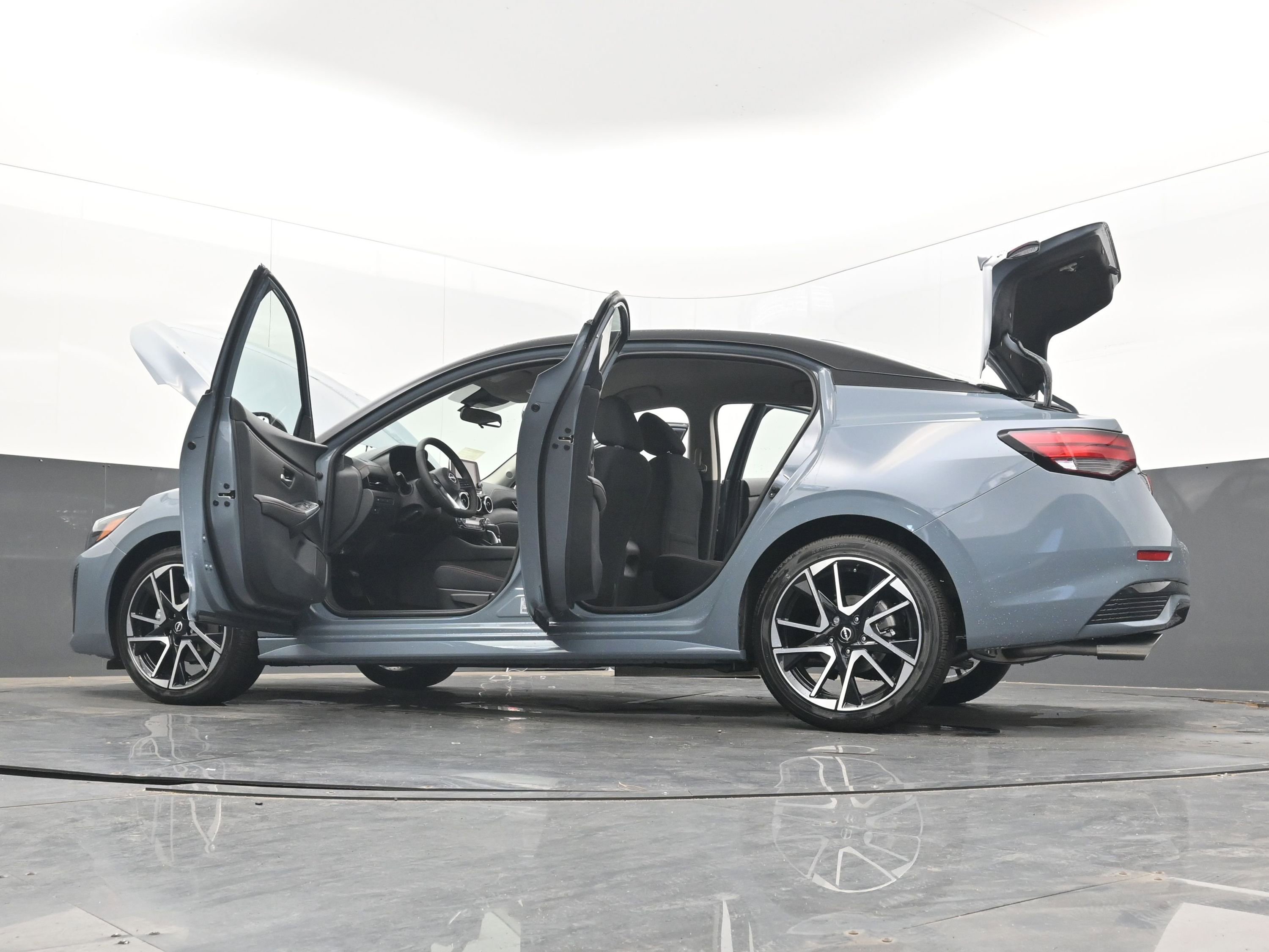 New 2025 Nissan Sentra SR image 42