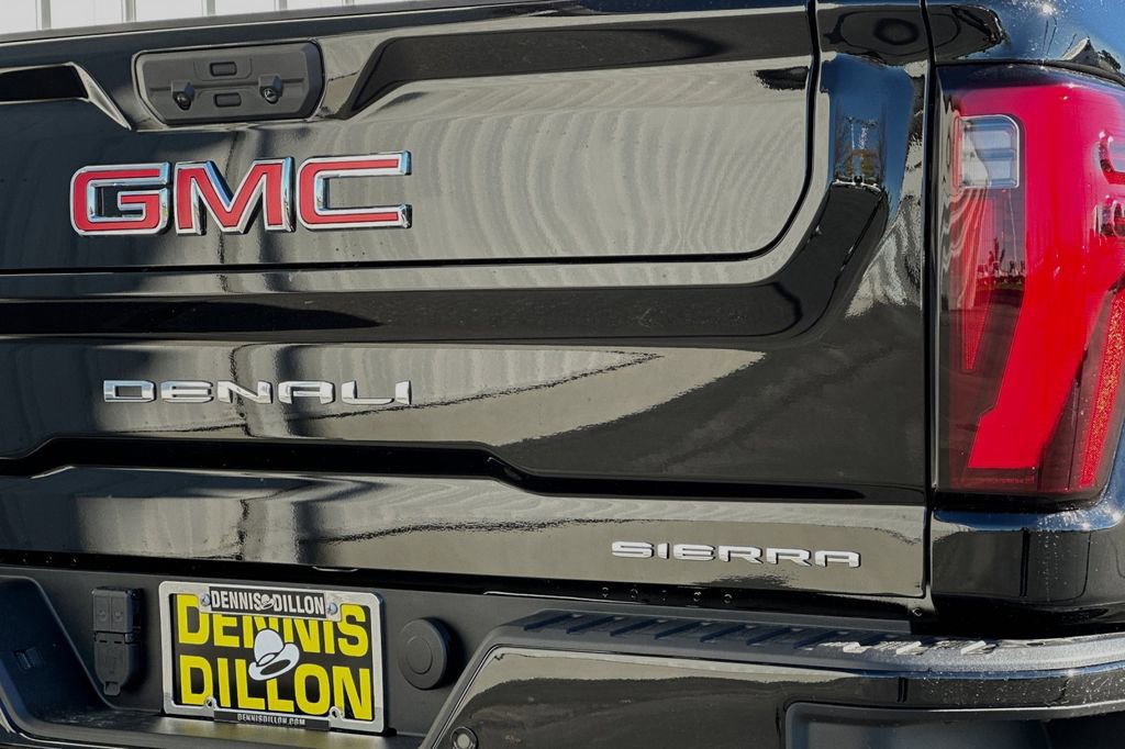 Used 2025 GMC Sierra 2500 Denali w/ Max Trailering Package image 7