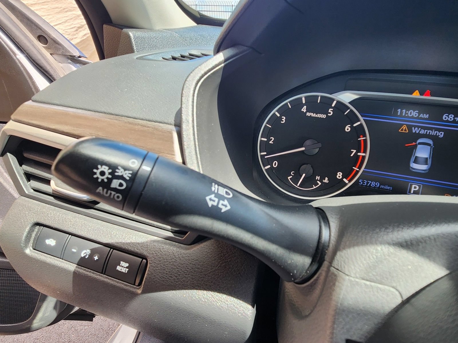 Used 2024 Nissan Altima 2.5 SV FWD image 38
