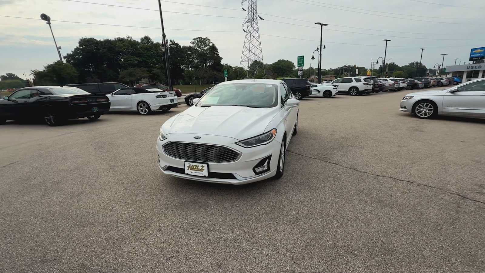Used 2019 Ford Fusion Energi Titanium FWD image 3