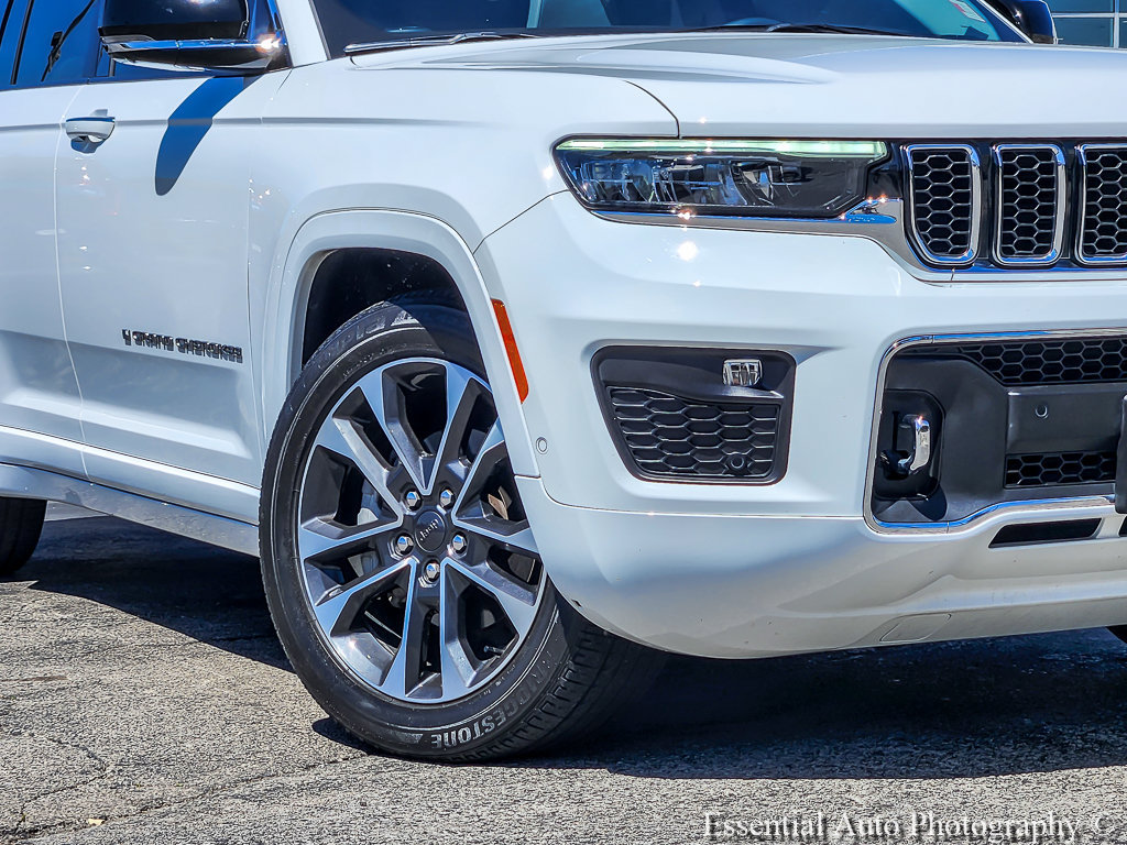 Used 2023 Jeep Grand Cherokee Overland w/ Adv Protech Group III AWD/4WD image 3
