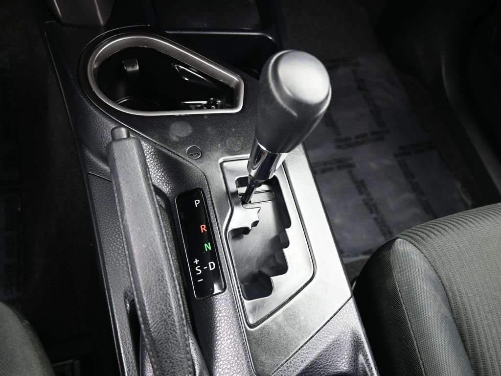 Used 2017 Toyota RAV4 LE image 25