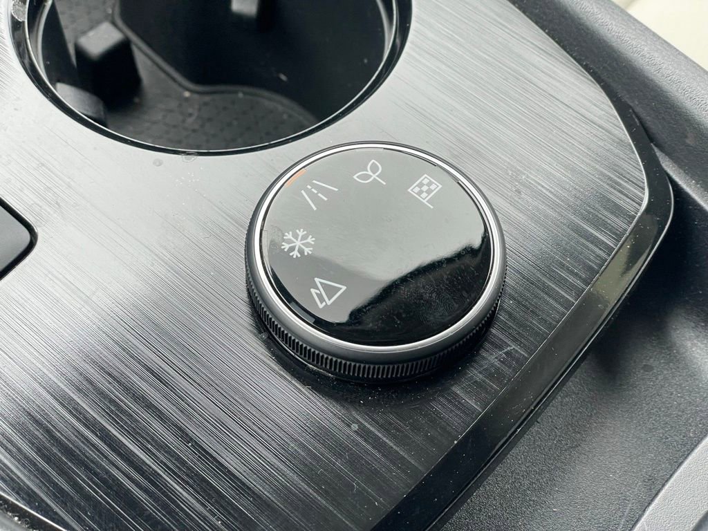 Certified 2024 Nissan Rogue SV w/ SV Premium Package image 26