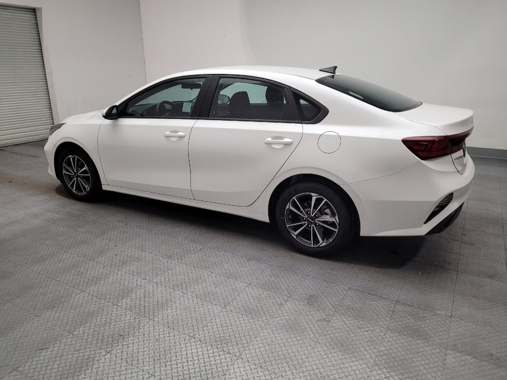 Used 2023 Kia Forte LXS FWD image 3