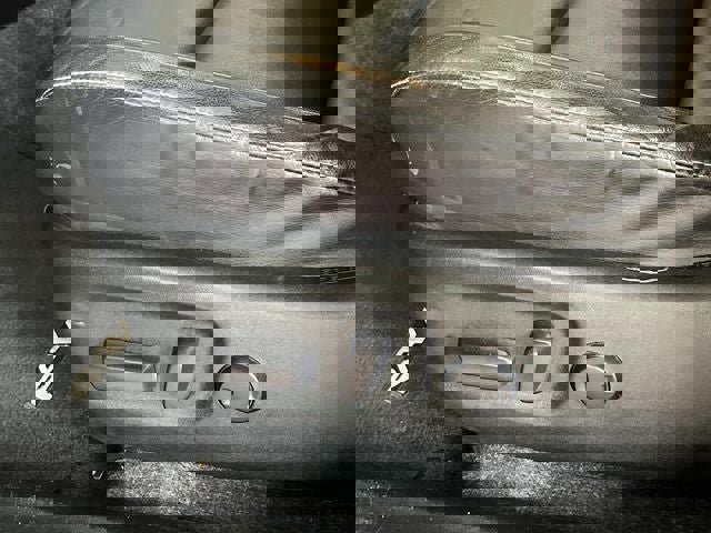 Used 2015 Toyota RAV4 Limited w/ Technology Package image 29